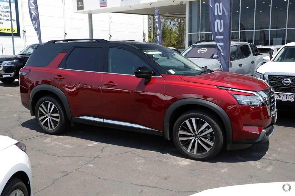 2023 Nissan Pathfinder image