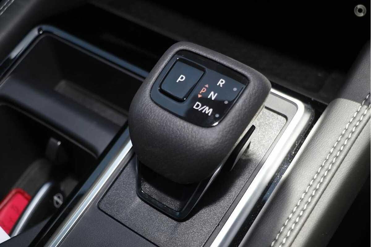 2023 Nissan Pathfinder image