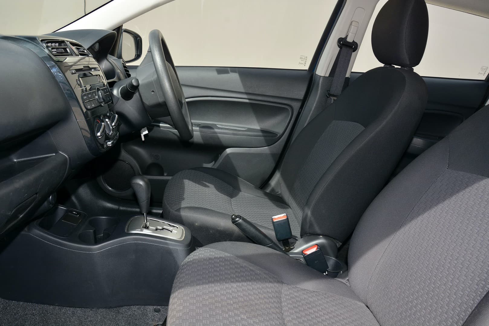2018 Mitsubishi Mirage image