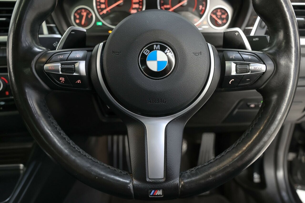 2017 BMW 3 series image