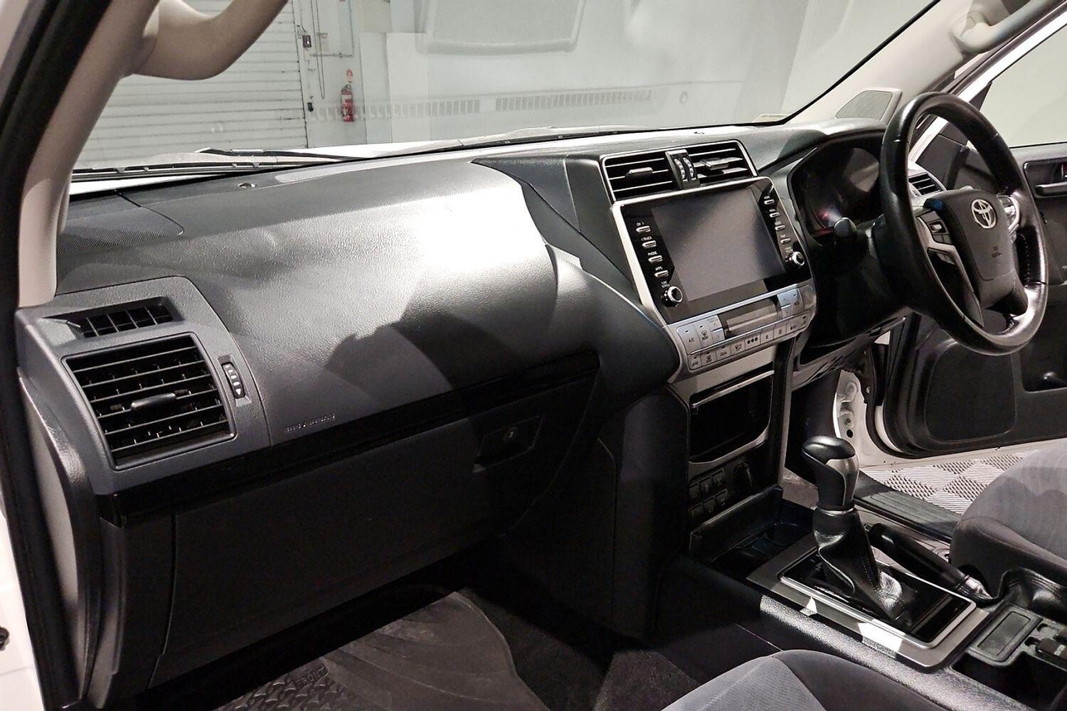 2021 Toyota Landcruiser Prado image