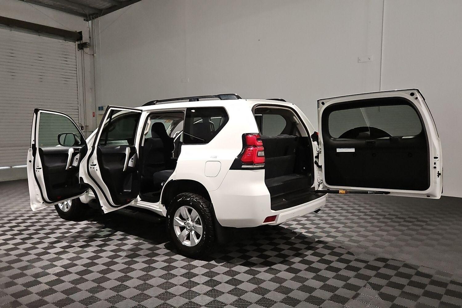 2021 Toyota Landcruiser Prado image