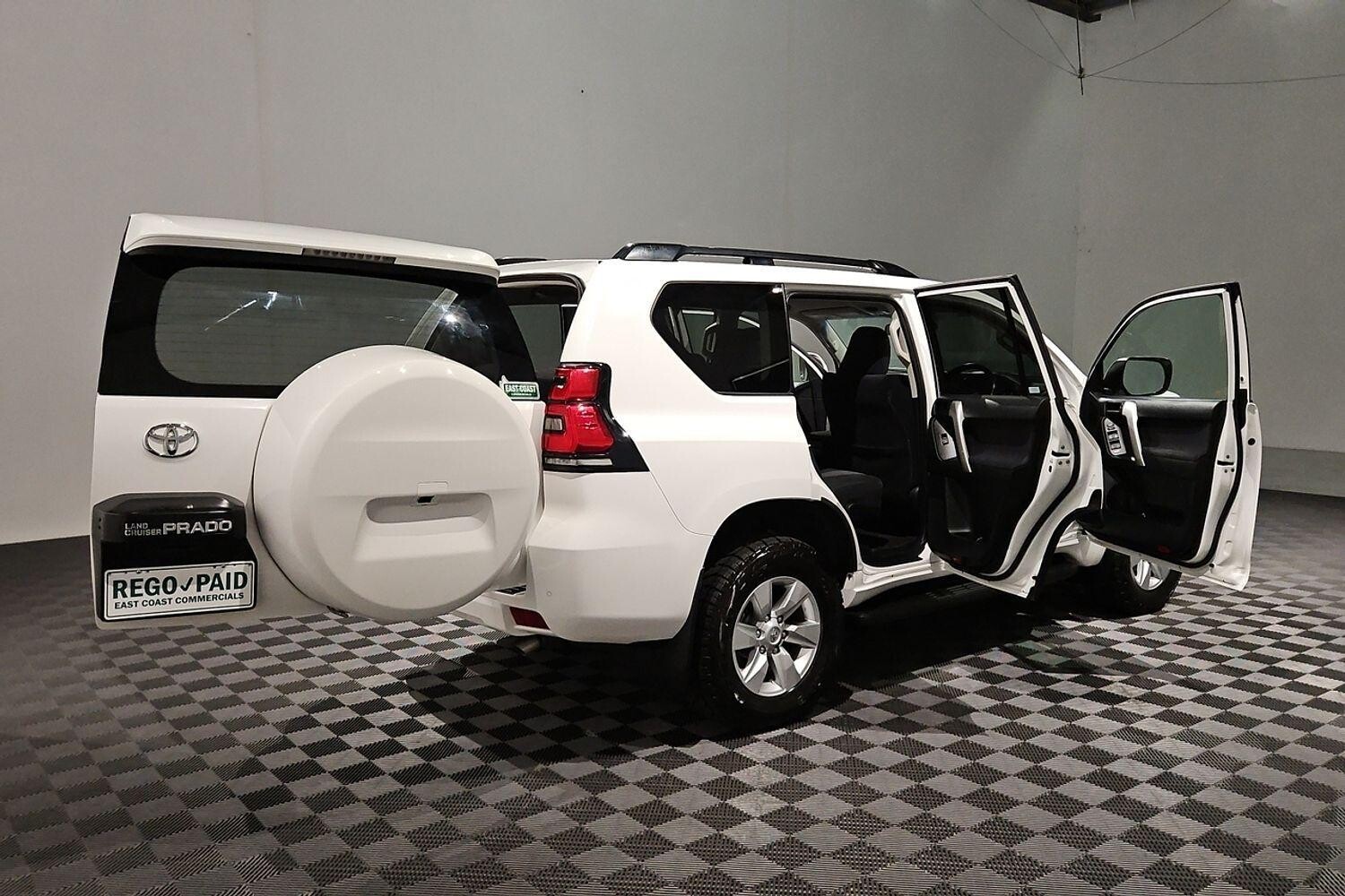 2021 Toyota Landcruiser Prado image