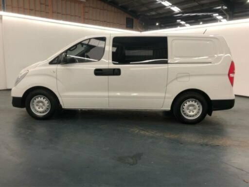 2016 Hyundai iLoad image