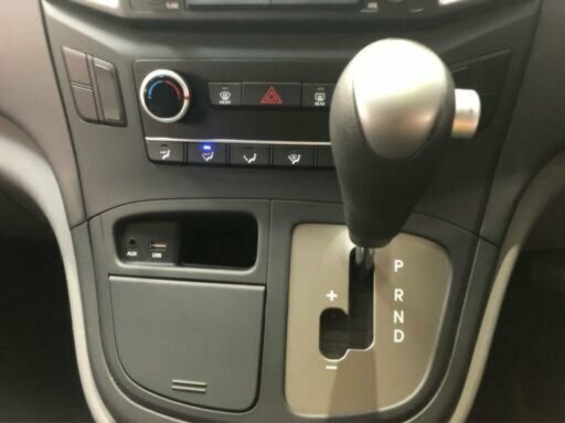 2016 Hyundai iLoad image