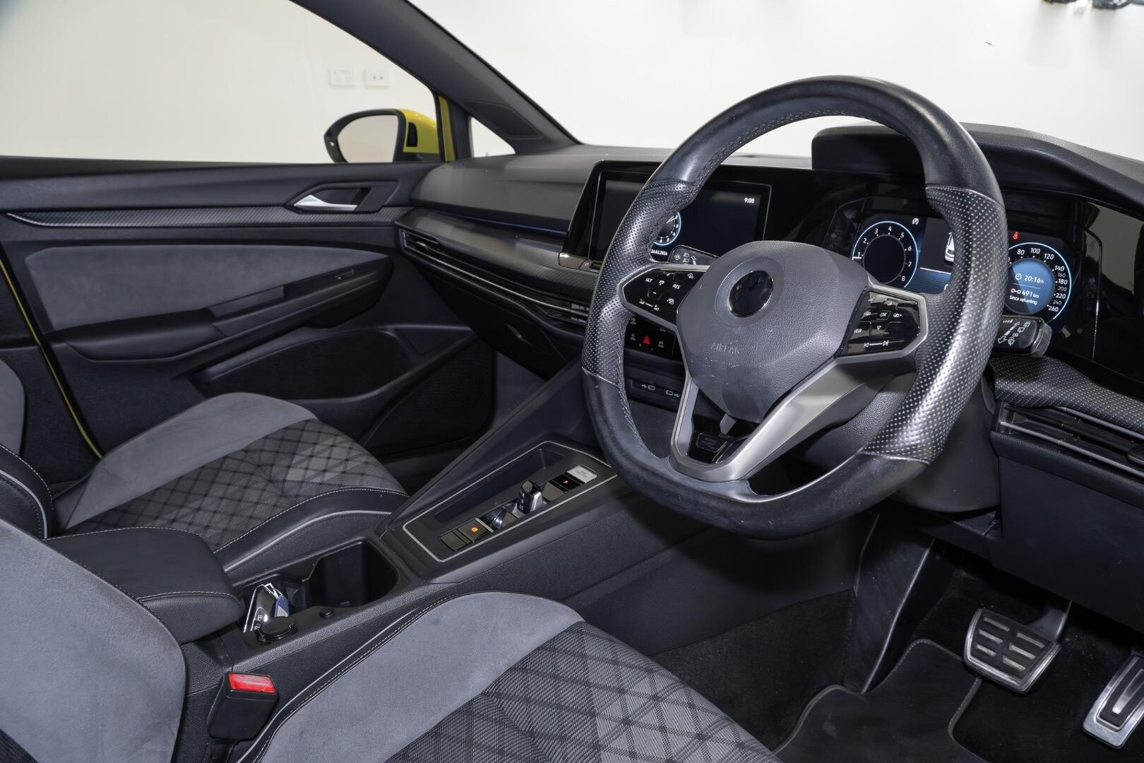 2021 Volkswagen Golf image