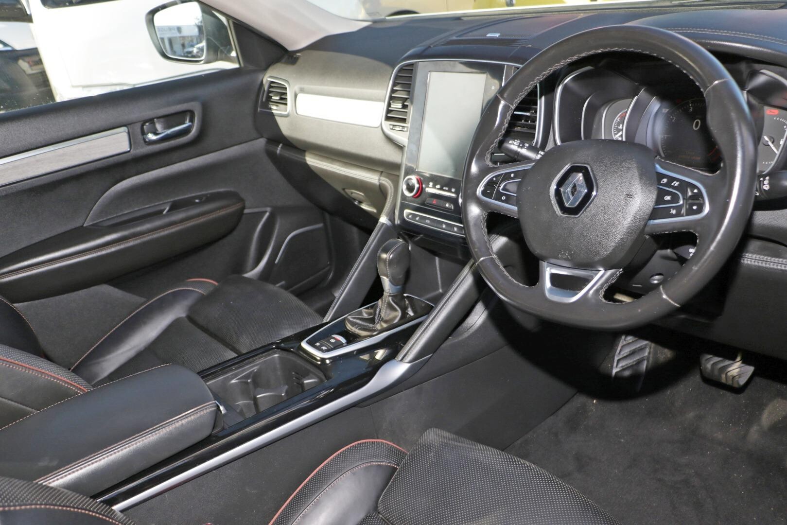 2021 Renault Koleos image