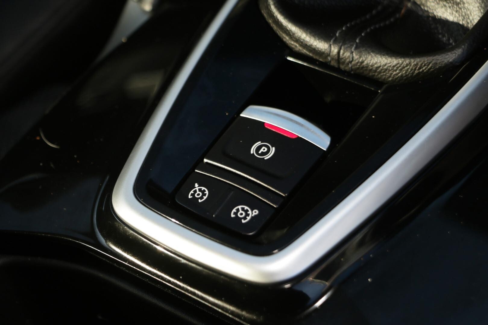 2021 Renault Koleos image