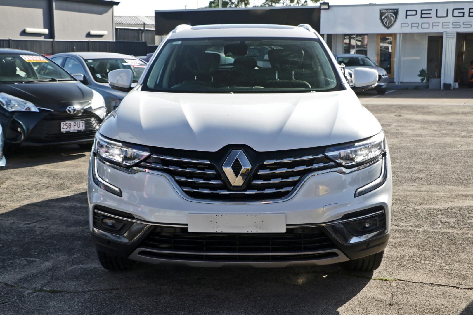 2021 Renault Koleos image