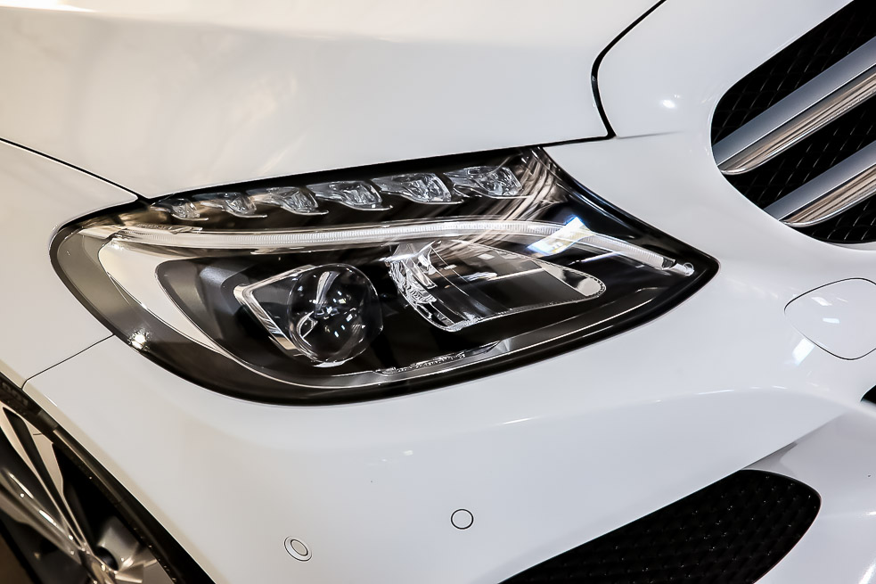 2016 Mercedes-Benz C200 image