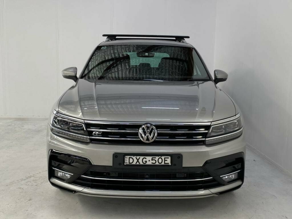 2018 Volkswagen Tiguan image