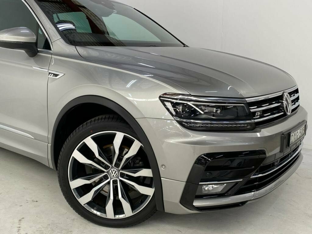 2018 Volkswagen Tiguan image