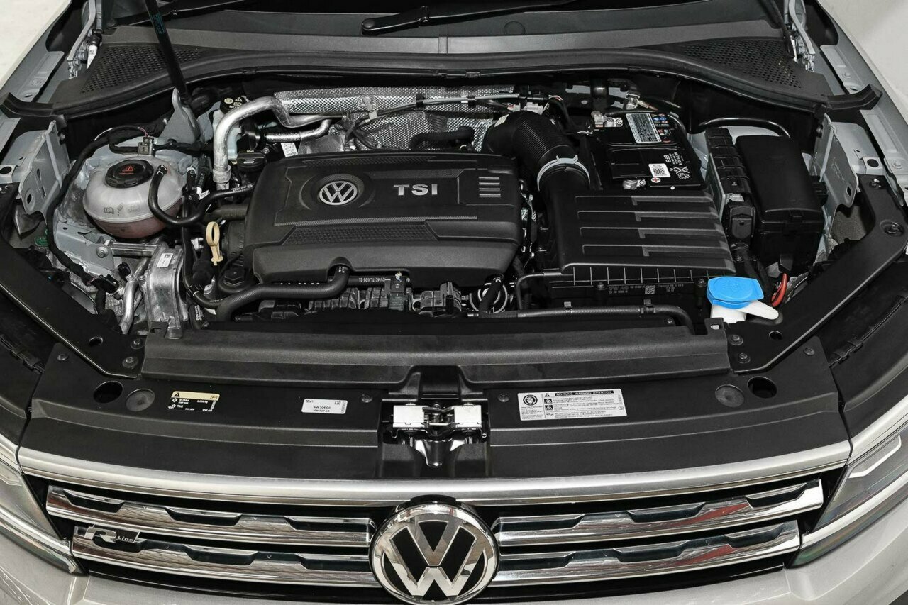 2018 Volkswagen Tiguan image