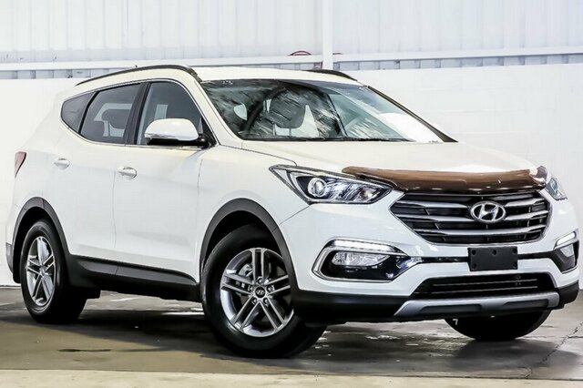 2016 Hyundai Santa Fe image