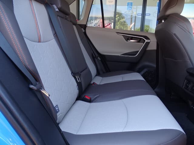 2019 Toyota RAV4 image