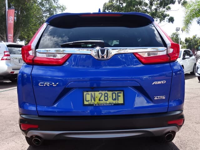 2017 Honda CR-V image