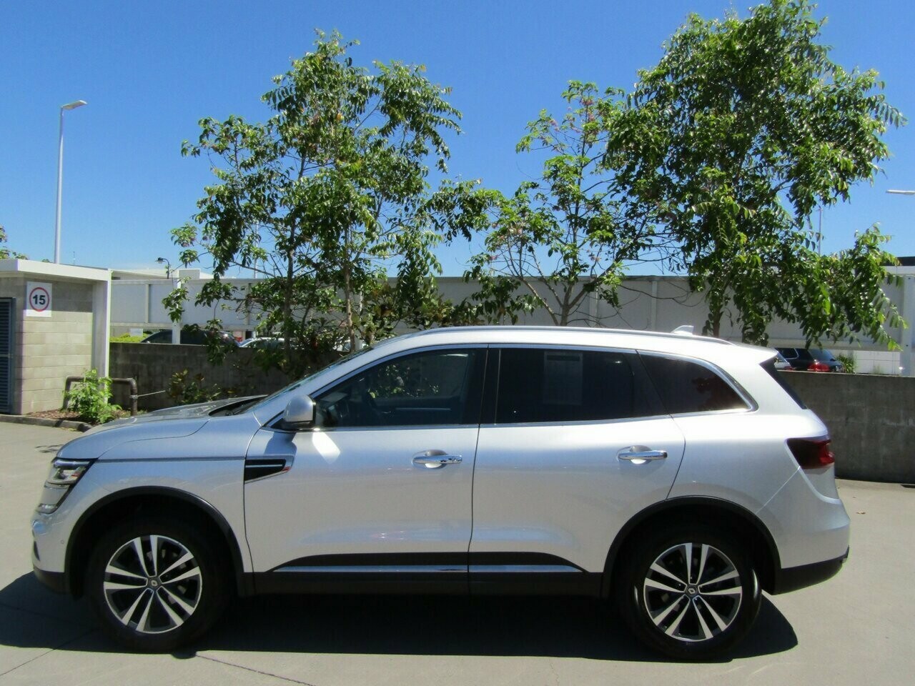 2019 Renault Koleos image