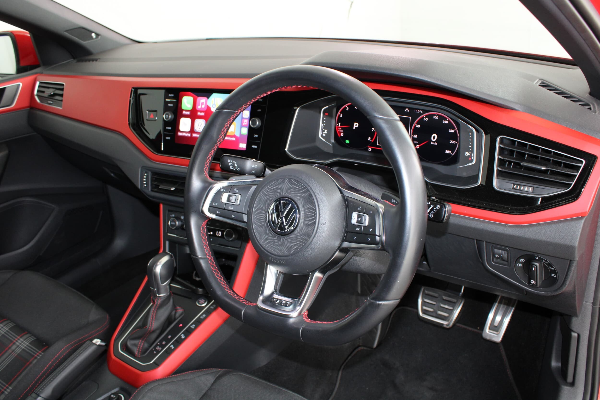 2018 Volkswagen Polo image