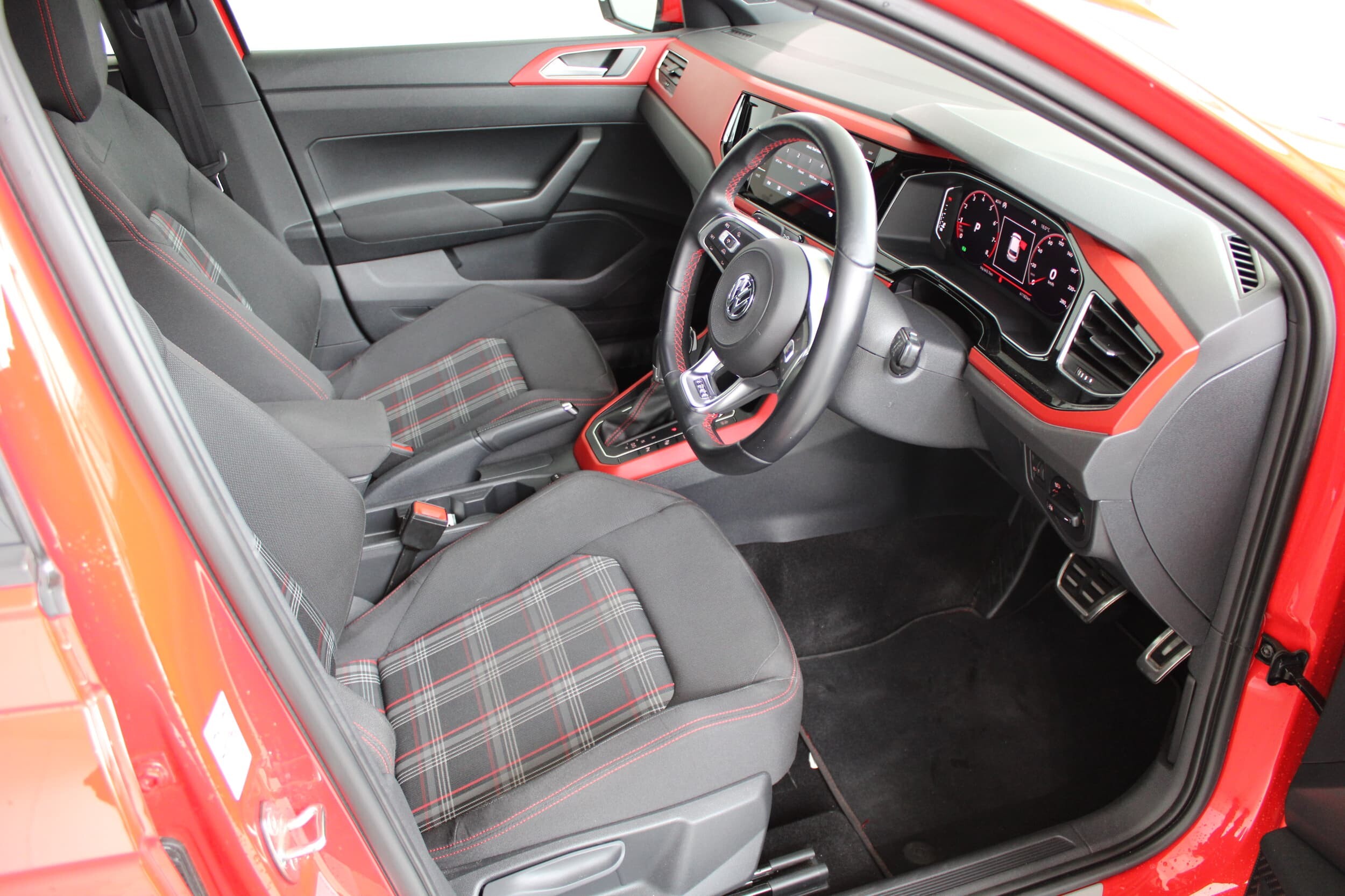 2018 Volkswagen Polo image