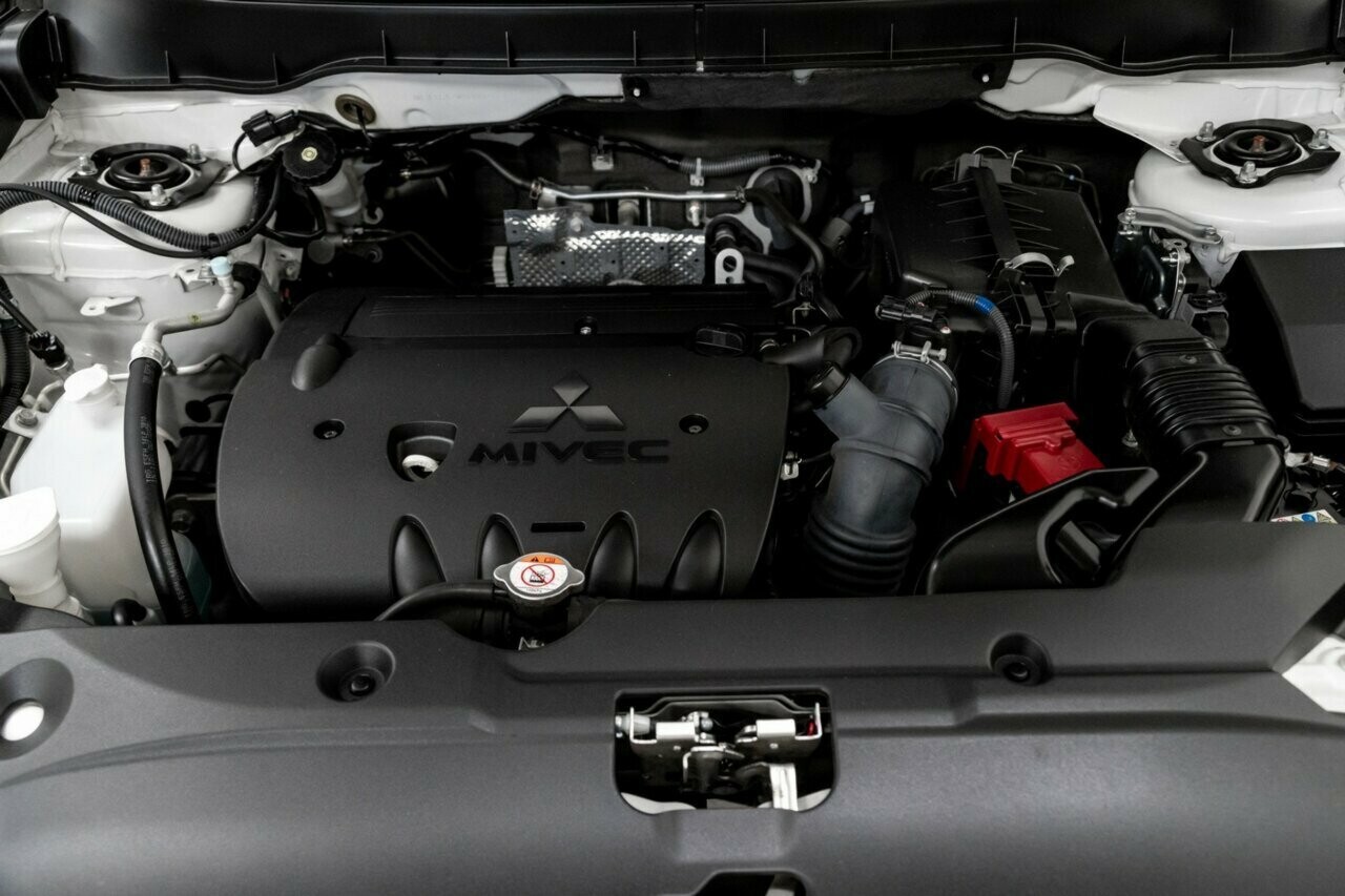 2019 Mitsubishi ASX image