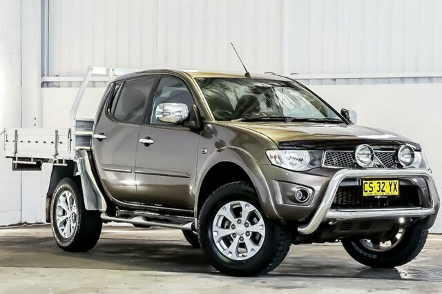 2014 Mitsubishi Triton image