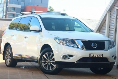 2017 Nissan Pathfinder image
