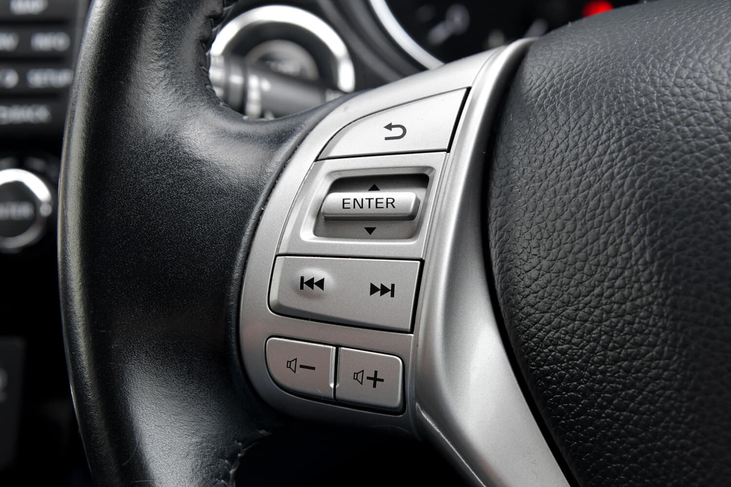 2016 Nissan Qashqai image