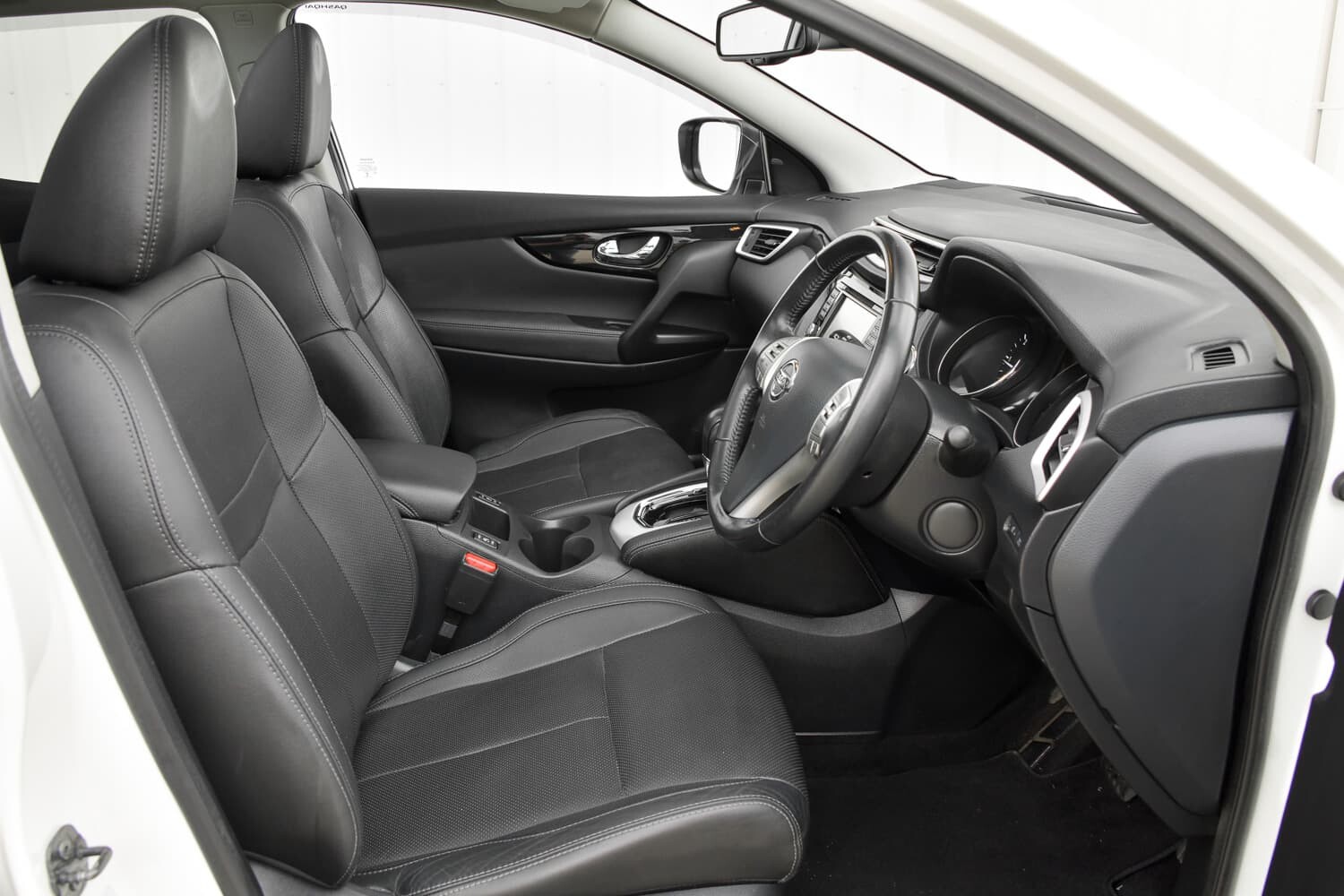 2016 Nissan Qashqai image