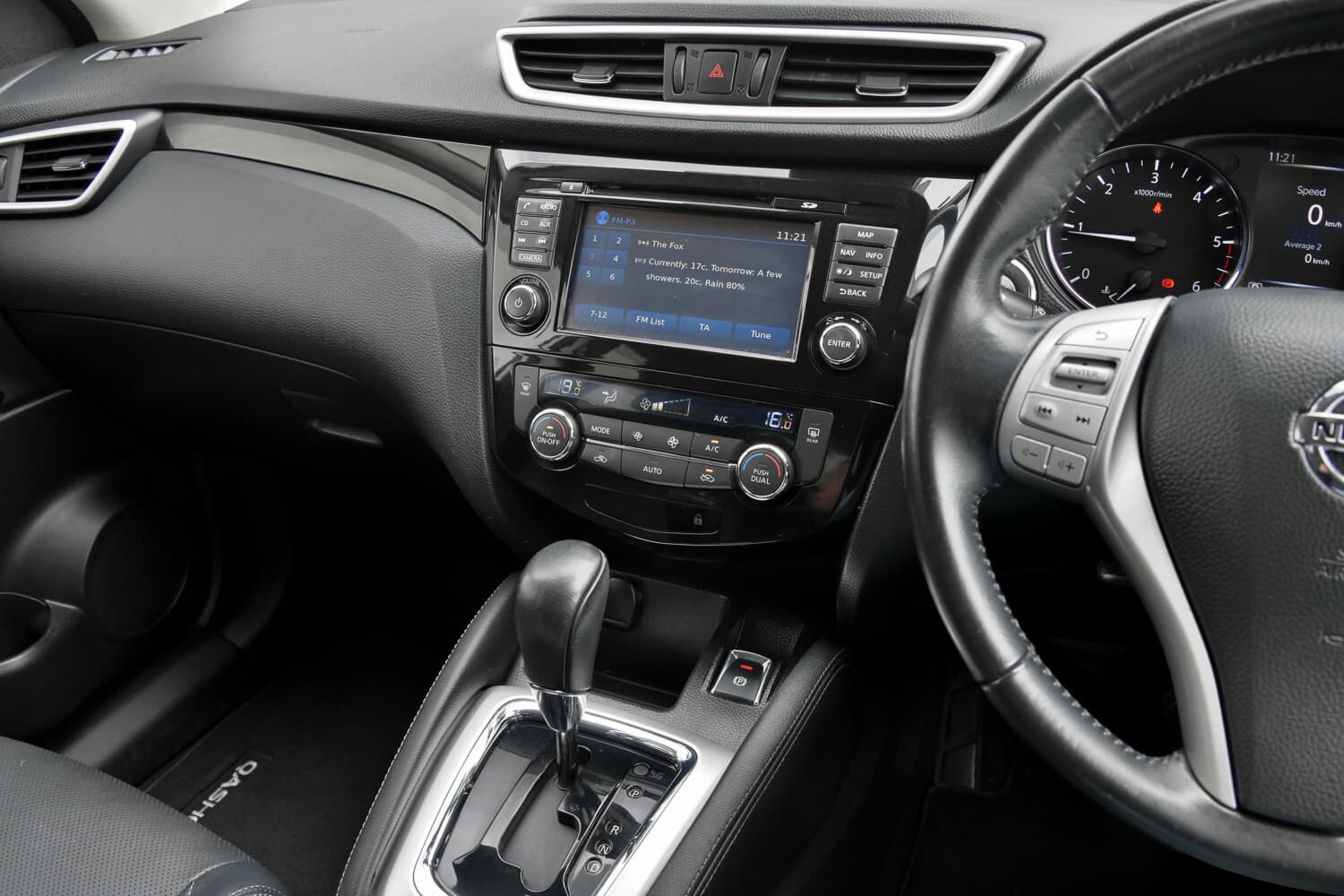 2016 Nissan Qashqai image