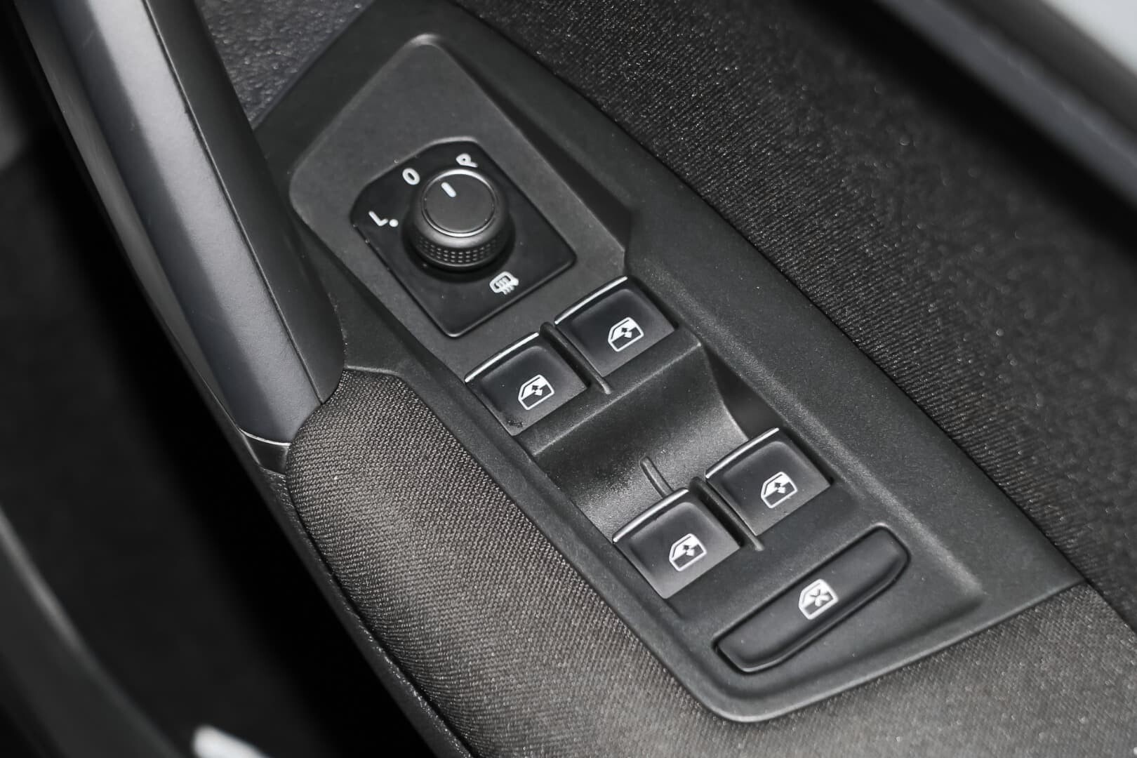 2018 Volkswagen Tiguan image