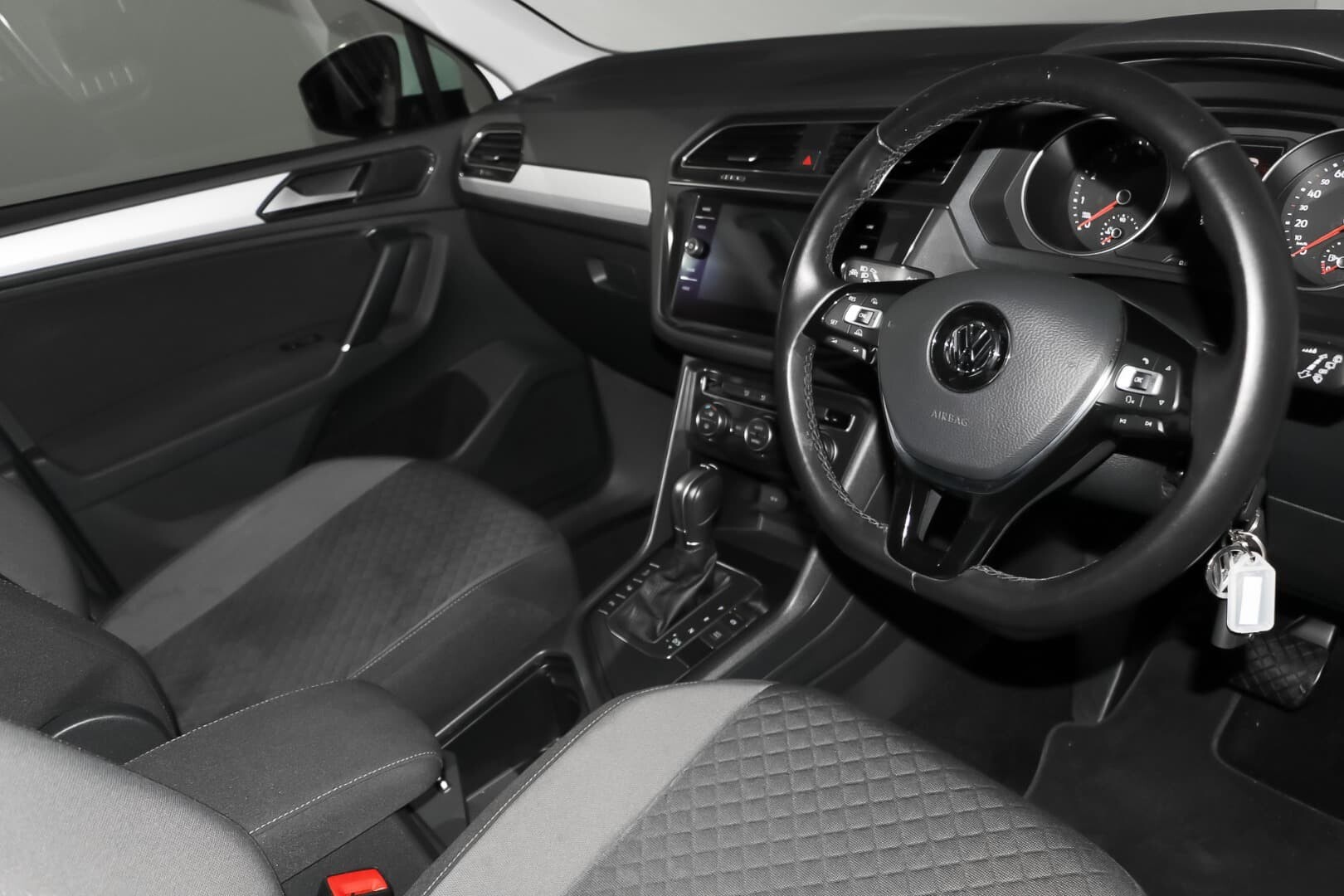 2018 Volkswagen Tiguan image