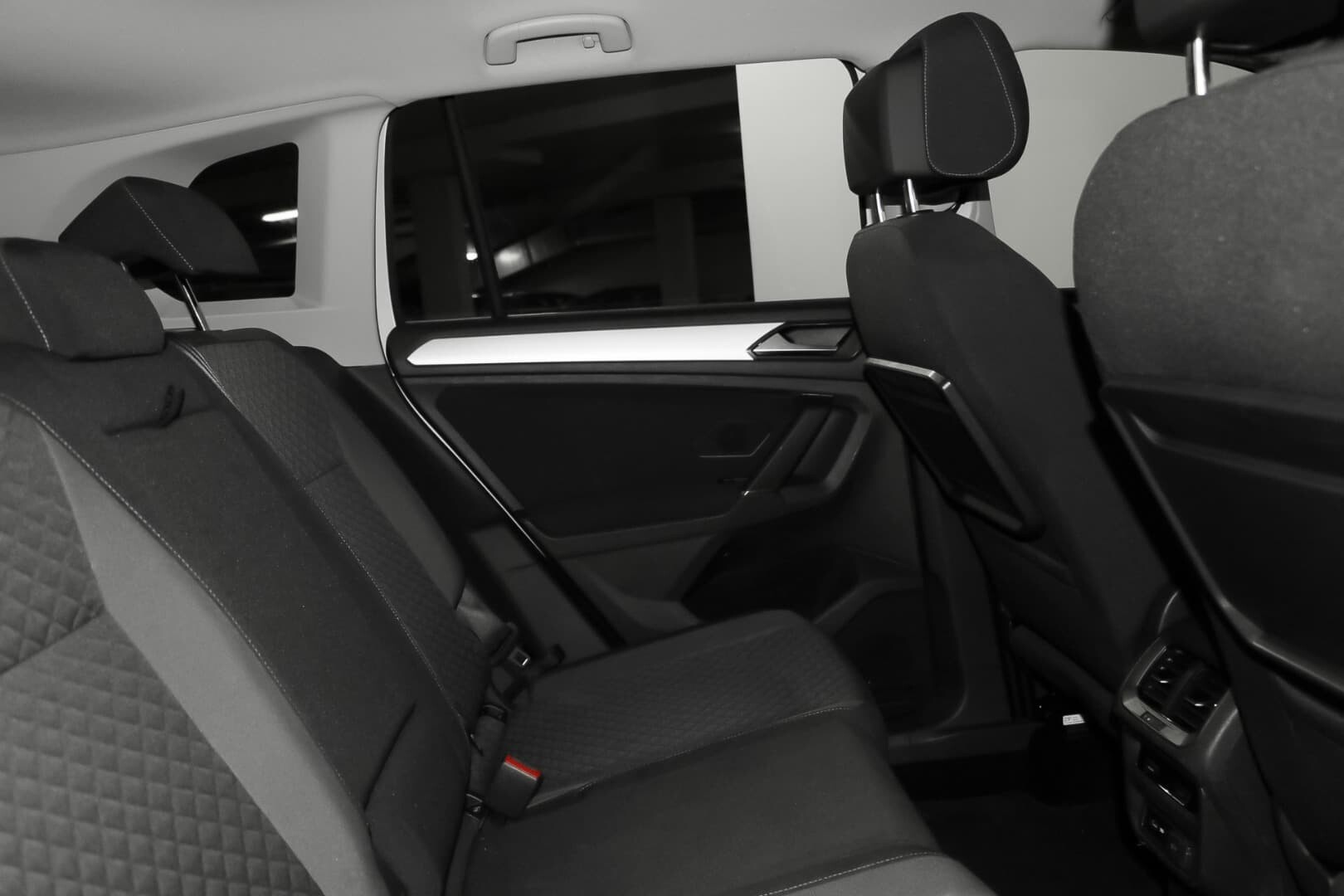 2018 Volkswagen Tiguan image