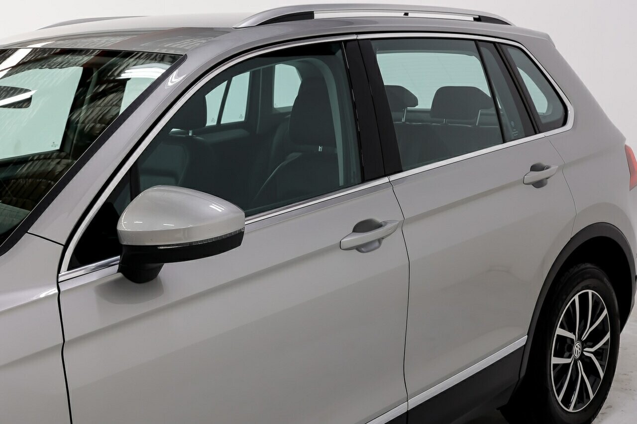 2018 Volkswagen Tiguan image