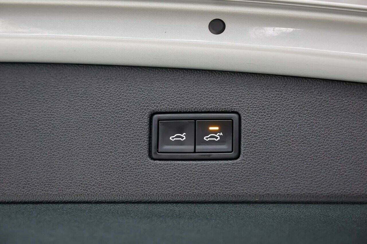 2018 Volkswagen Tiguan image