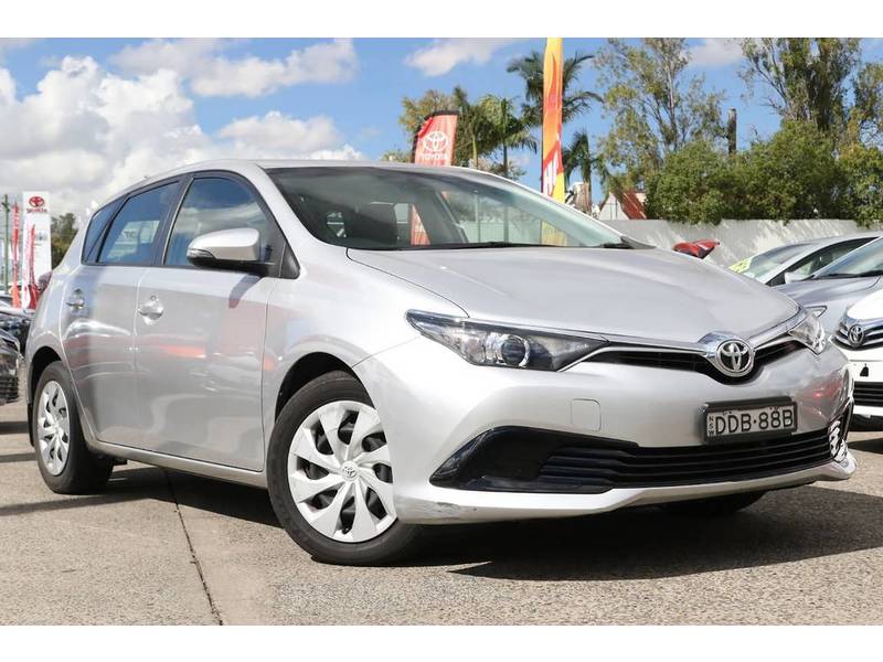 2015 Toyota Corolla image