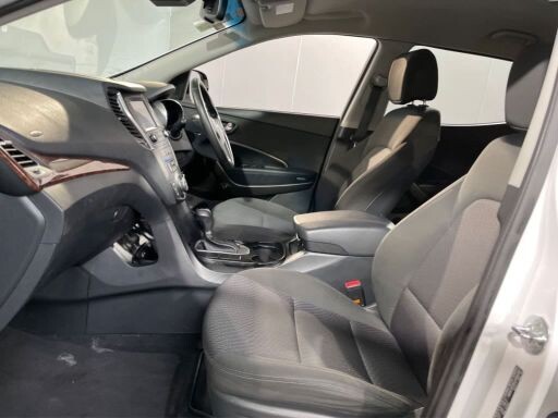 2018 Hyundai Santa Fe image