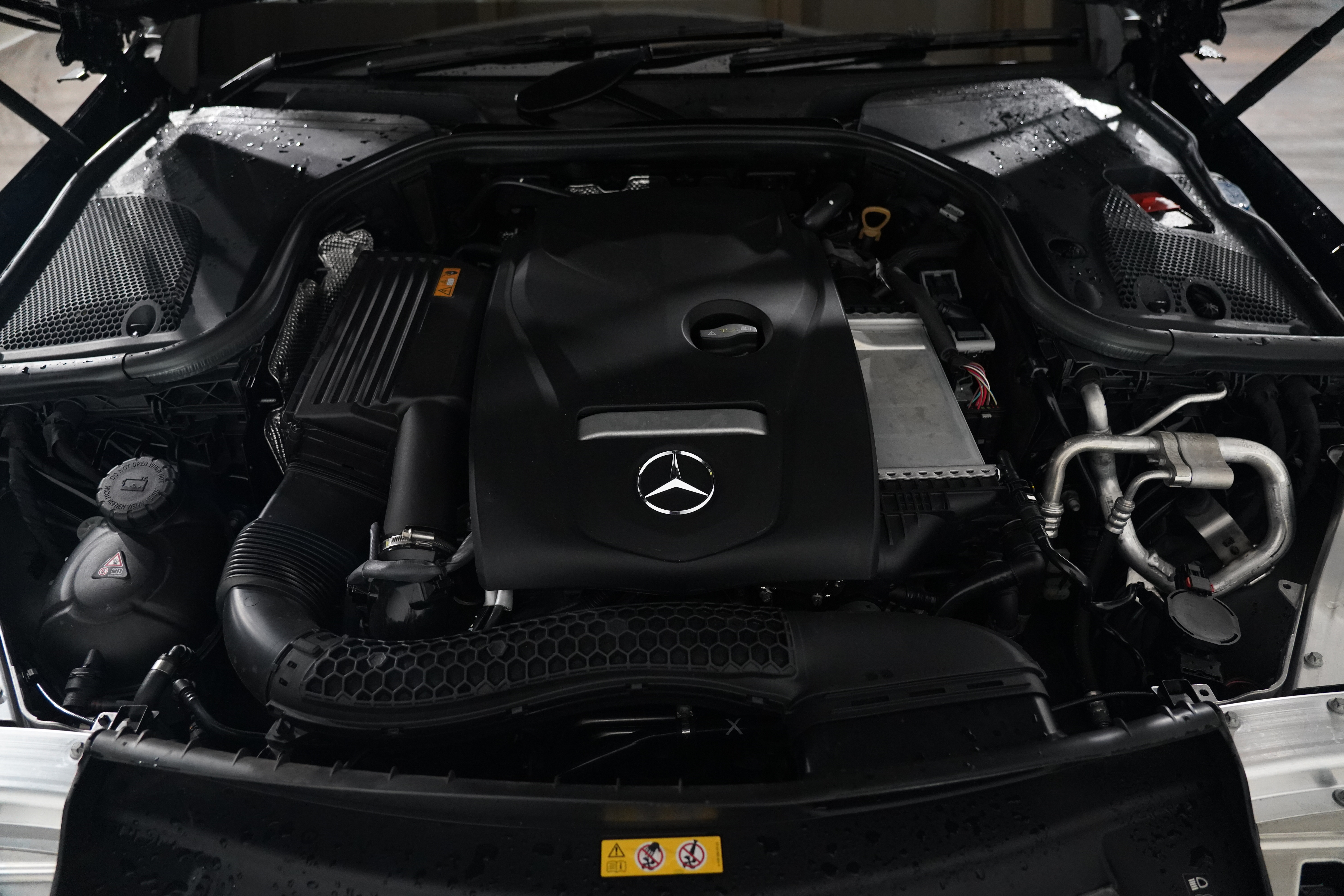 2017 Mercedes-Benz E300 image