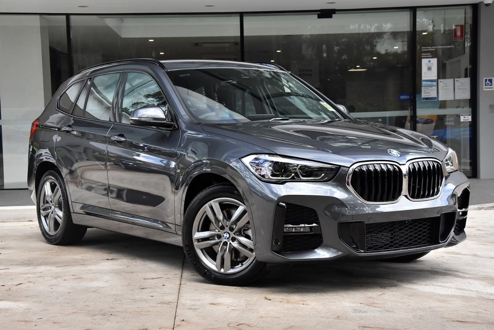 2021 BMW X1 image