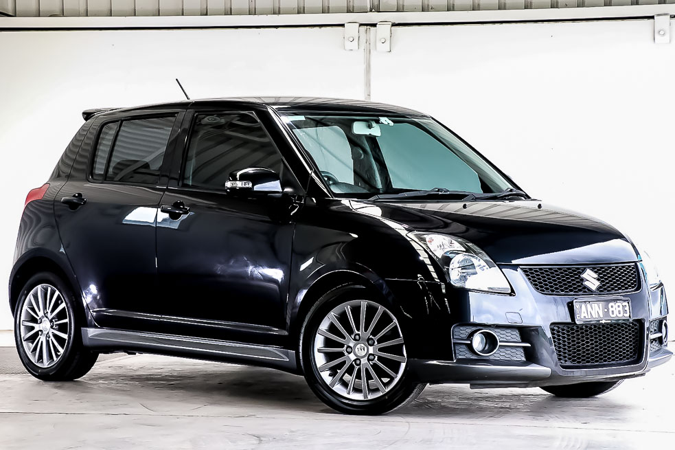 2010 Suzuki Swift image