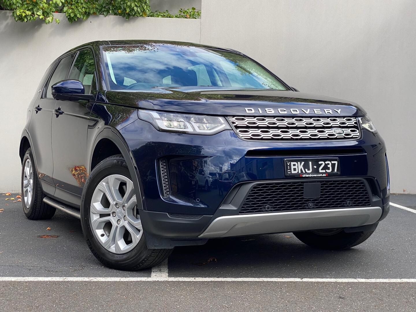 2020 Land Rover Discovery Sport image