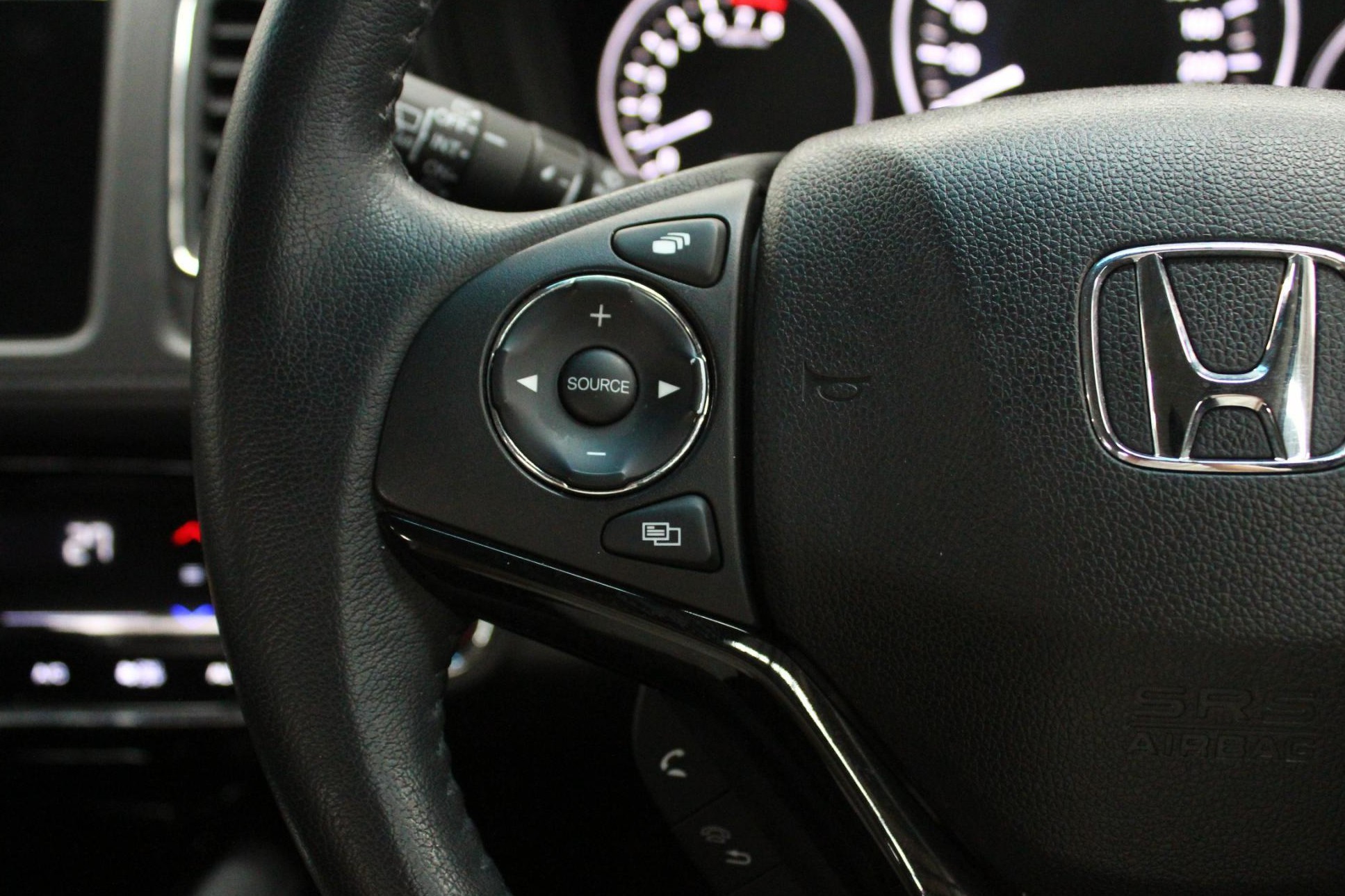 2015 Honda HR-V image