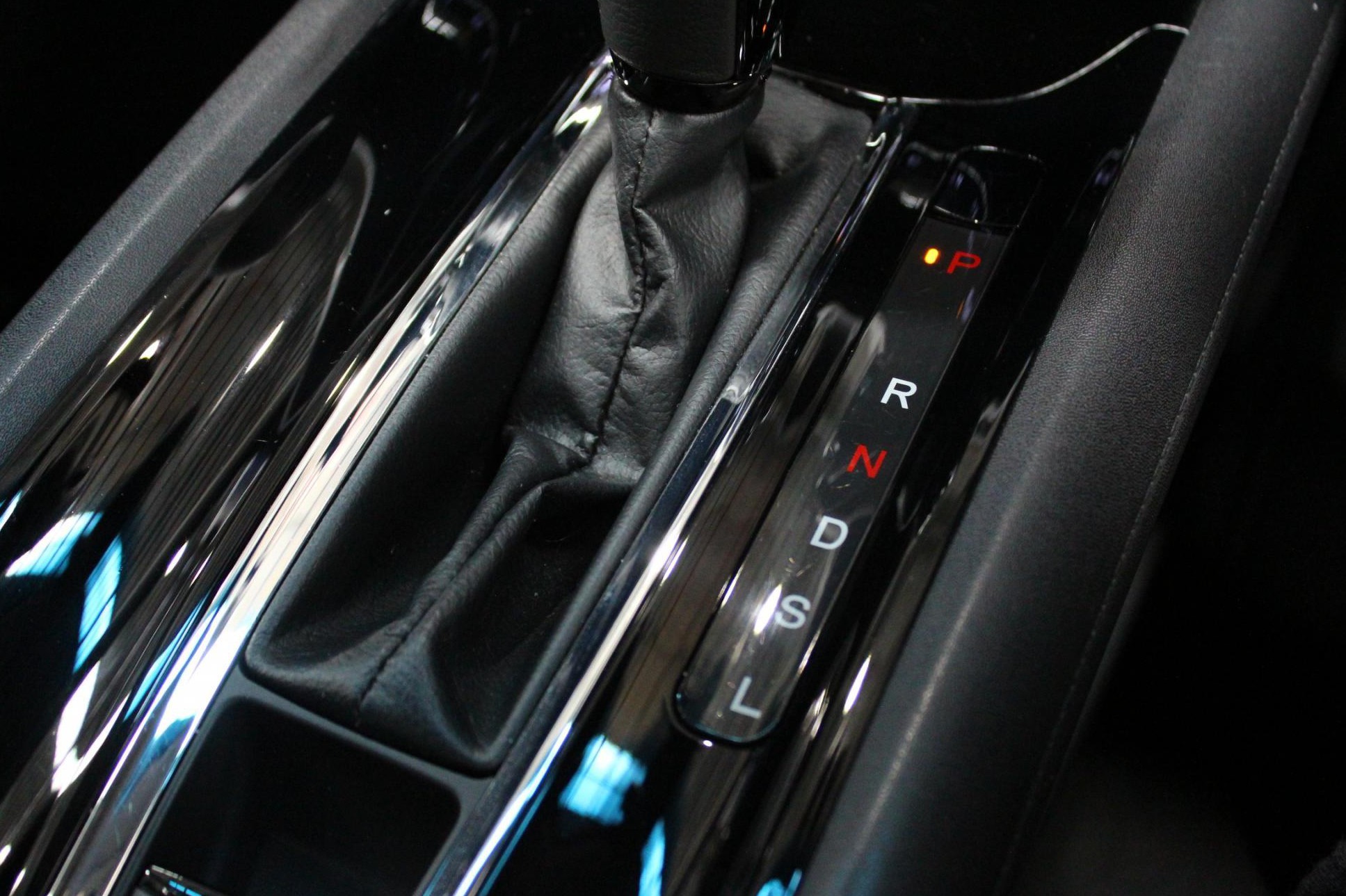 2015 Honda HR-V image