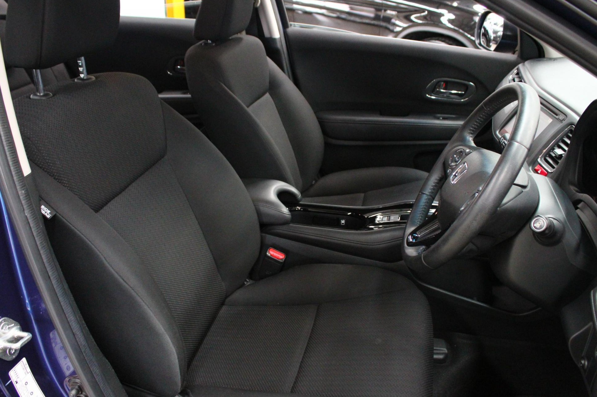 2015 Honda HR-V image