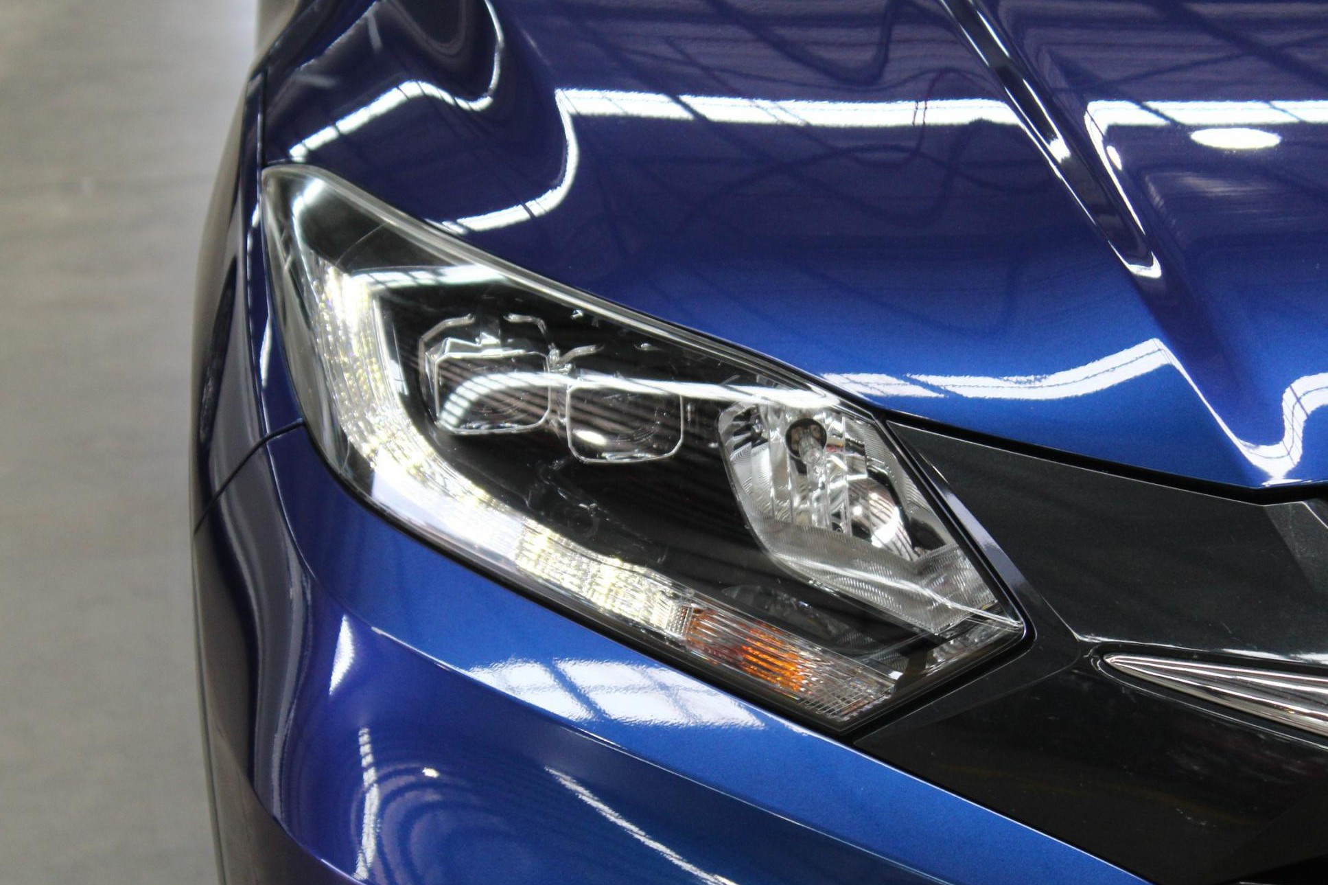 2015 Honda HR-V image