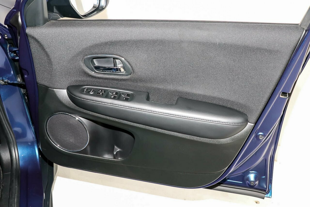 2015 Honda HR-V image