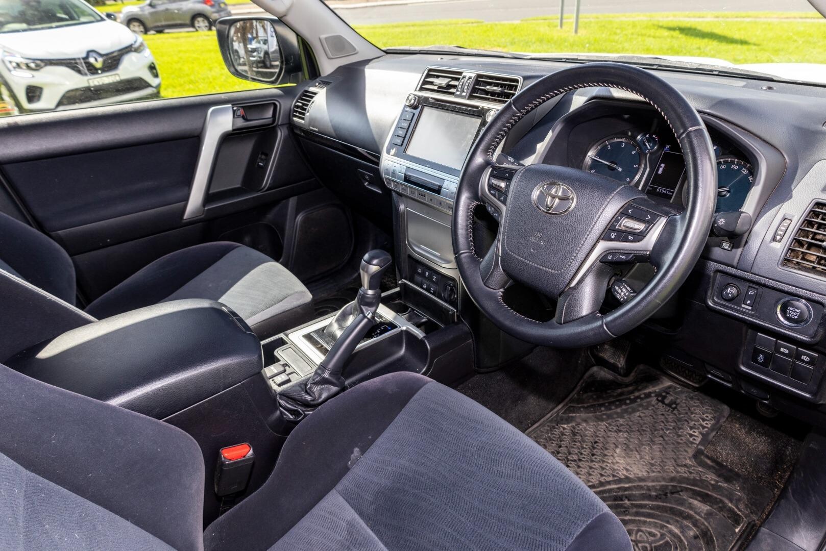 2019 Toyota Landcruiser Prado image