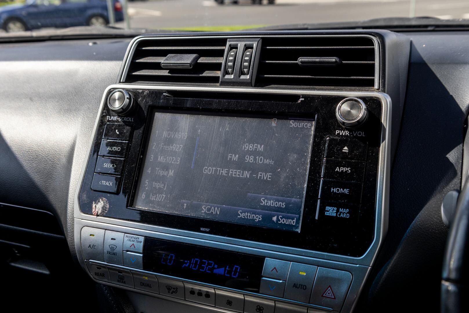 2019 Toyota Landcruiser Prado image