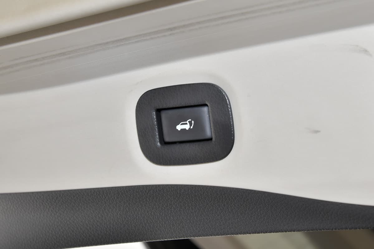 2016 Nissan X-Trail image