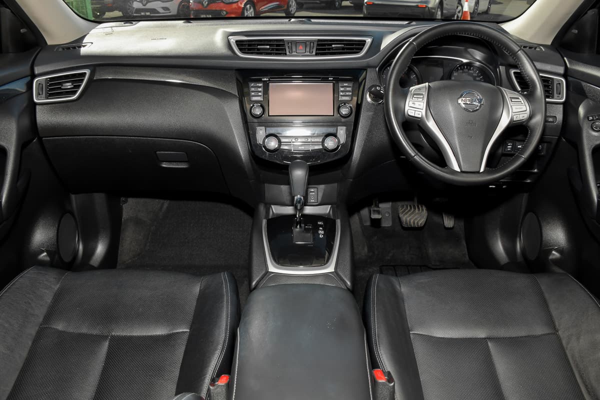 2016 Nissan X-Trail image