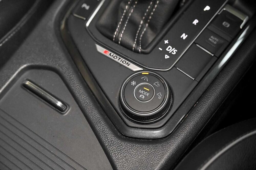 2020 Volkswagen Tiguan image